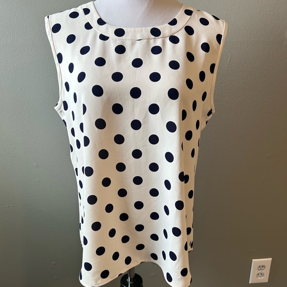 Tops - Anne Klein short sleeve‎ dress top